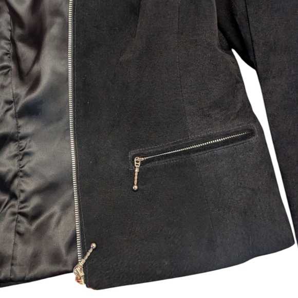 Vintage Danier Leather Jacket – Sophisticated & Timeless - Picture 4 of 5